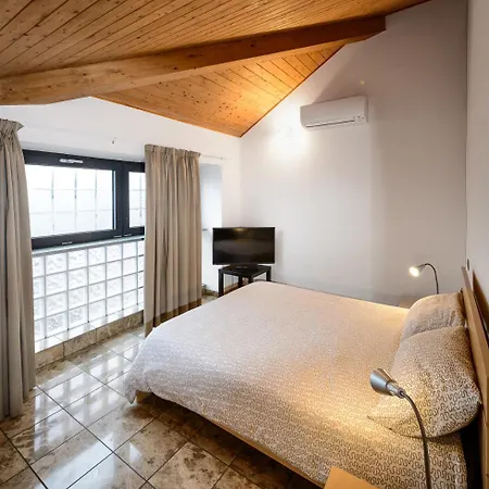 Faber Apartments-residence Style