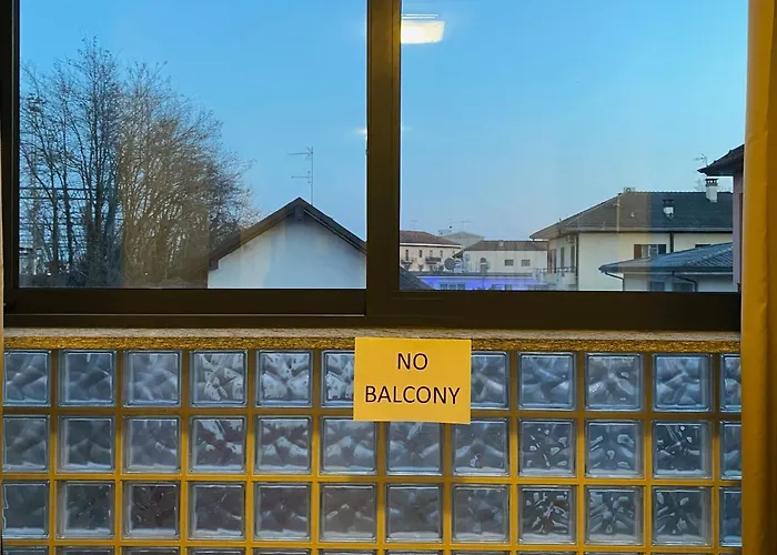 Faber Apartments-residence Style 4* ארונה