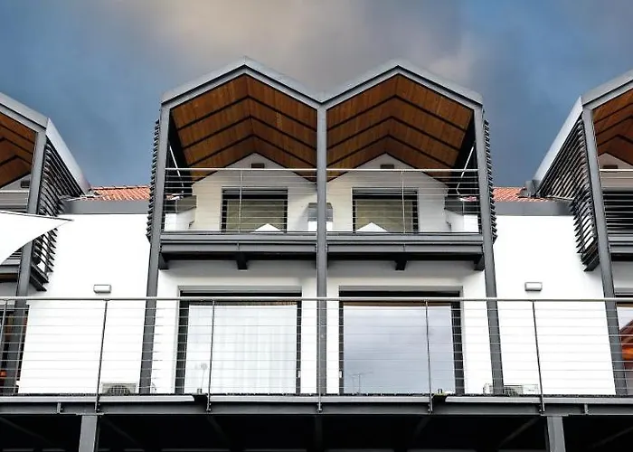 Faber Apartments-residence Style ארונה